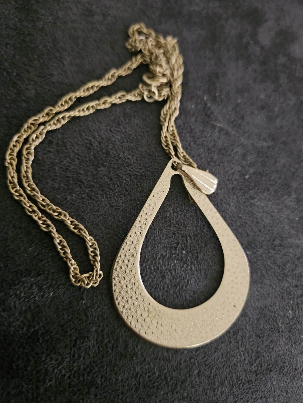 Vintage Sarah Coventry Aura Necklace 1974 Gold Tone Textured Teardrop Pendant